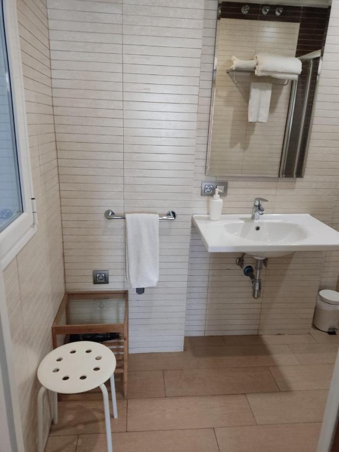 Apartamento Puerta Del Arenal - Kainga Homes Sevilla Kültér fotó