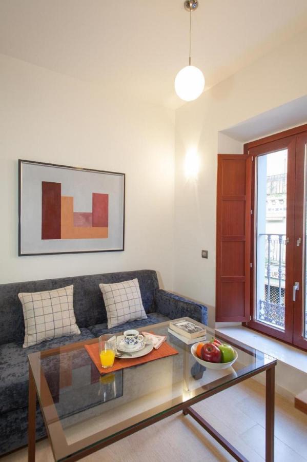 Apartamento Puerta Del Arenal - Kainga Homes Sevilla Kültér fotó