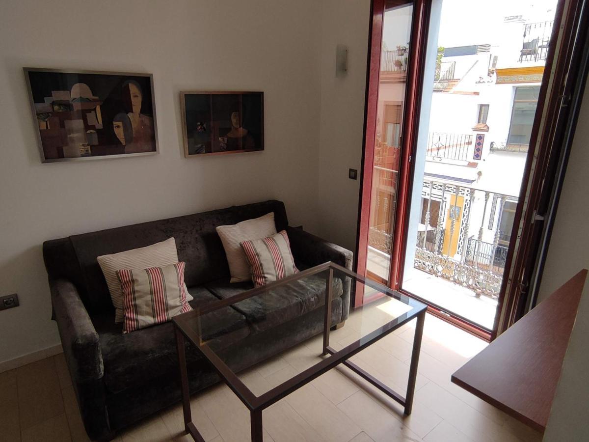 Apartamento Puerta Del Arenal - Kainga Homes Sevilla Kültér fotó